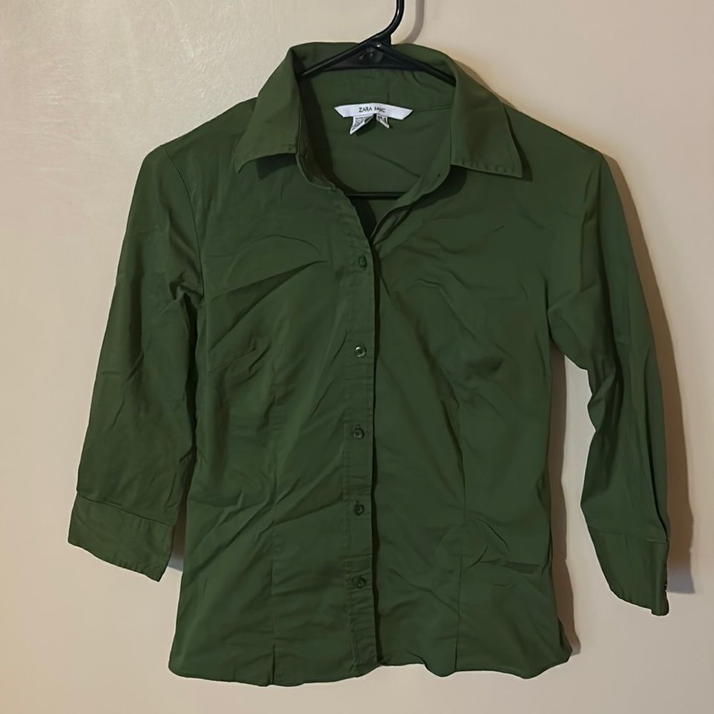 Zara Basic green button down